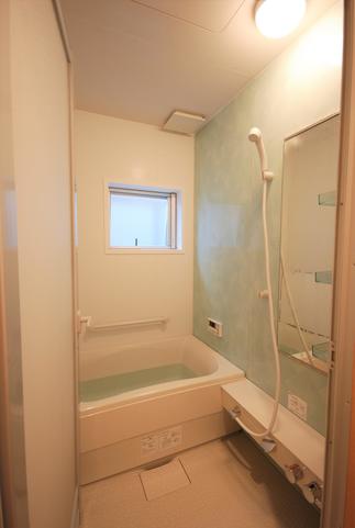 清潔なユニットバス