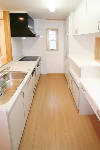 風が通るキッチン