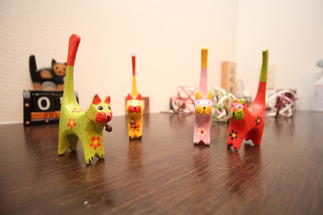 彩り鮮やかな猫ちゃんたちがお出迎え