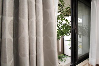 カーテン　ブランシェⅡ