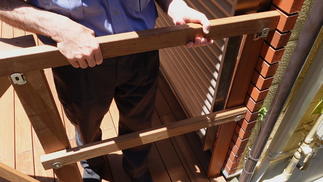 ～脱着式の手すり～