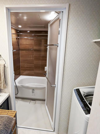 洗面室(脱衣室)の内装リフォーム