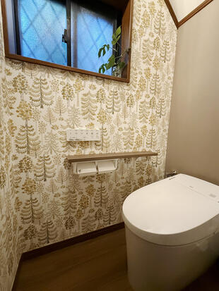 自動で快適！トイレリフォーム【LIXIL】