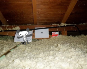 天井の断熱材 施工後.png