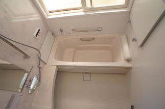 明るくあたたか、安心なお風呂へ