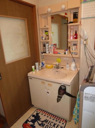 洗面化粧台Before