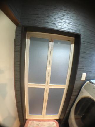 浴室の扉もリニューアル