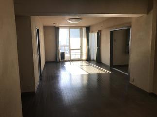 洋室の壁を撤去し開放的なLDKへ