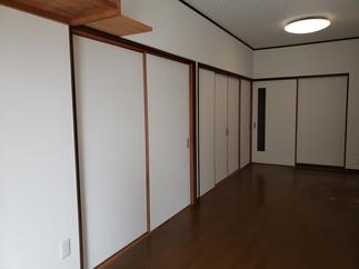 リビングダイニング