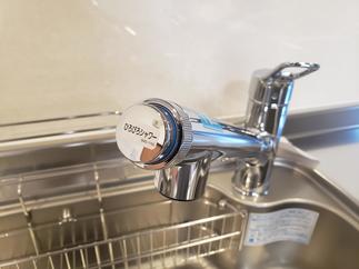 キッチン　水栓金具