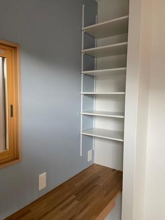 カウンターテーブル収納