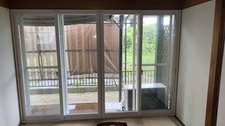 掃出し４枚建具