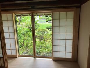 窓と壁で、暮らしのアップデート。