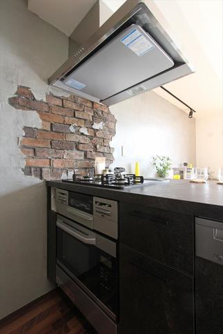 ★洋食屋の厨房をイメージしたデザインコンクリート