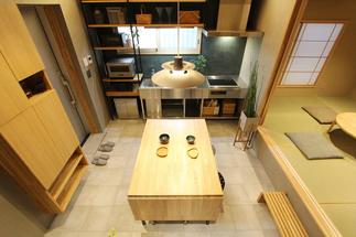 ★オーナーの工夫次第で、多目的に使える土間のダイニング