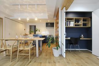 ★間仕切りを取り払い、広々としたリビングに