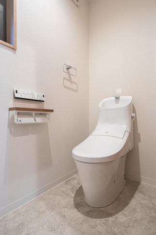 トイレ　LIXILアメージュZA