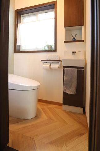 トイレ　サティスS