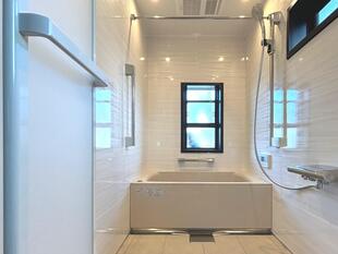 浴室の寒さを解消。既存空間を活かした広々バスルーム｜有田川町