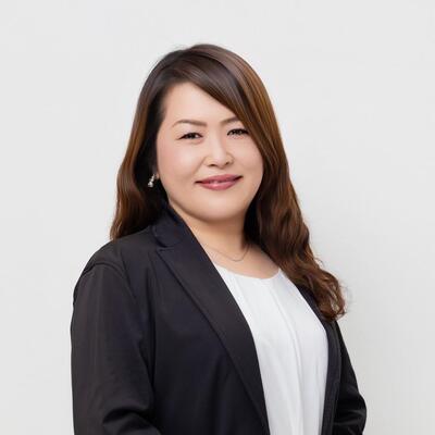 板倉リナさんプロフィール写真.jpeg