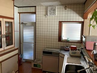 勝手口　施工前