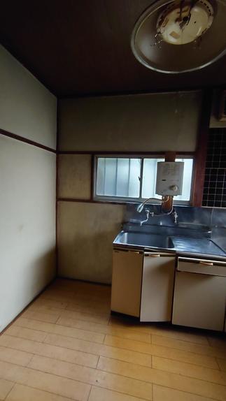 以前のキッチン