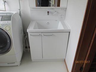 洗面台　施工後　TOTOサクア