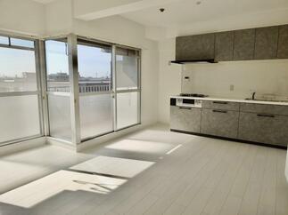 明るく広々したリビング・ダイニング