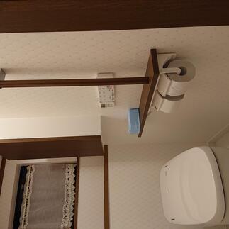 収納とペーパーホルダー