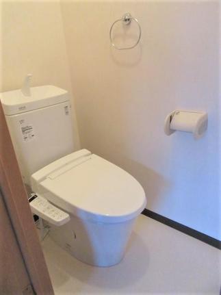 LIXILトイレ　アメージュZ　/　シャワートイレKBシリーズ