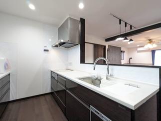 キッチン／タカラスタンダード：GRANDIAグランディア