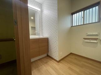 トイレ内に設置した手洗い洗面