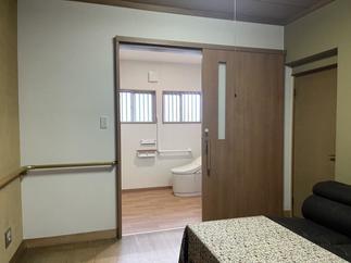 大開口の片引き戸　リクシル　ラシッサS　UD