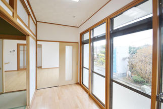 縁側・掃き出し窓