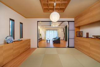 リビングと繋がった和室