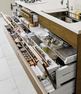 スライドストッカー