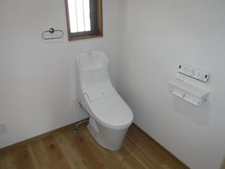 シャワートイレ