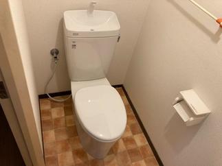 トイレ取替え工事