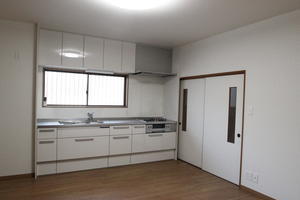 キッチン　ホワイト