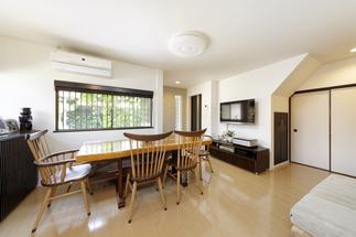 家族が集うナチュラルダイニング