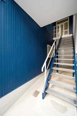 子世帯専用の玄関を新設