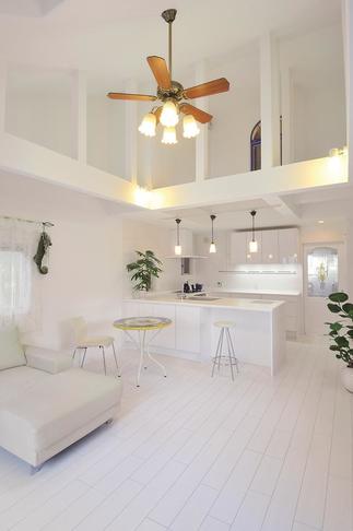 さわやかで解放的な心地よいリビング