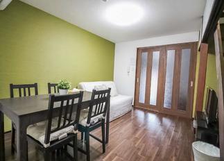 お部屋ごとにカラーを変えて、清潔な和モダン民間宿泊施設が誕生！