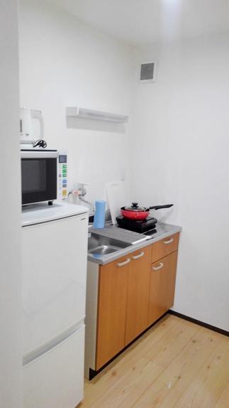 シンプルでコンパクトなキッチンでコストダウン！