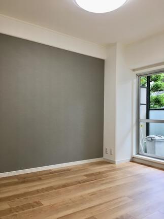 和室6帖を洋室（寝室）にリフォーム。