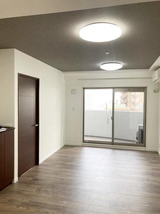 内装の張替えで、すっきり落ち着いた雰囲気に！