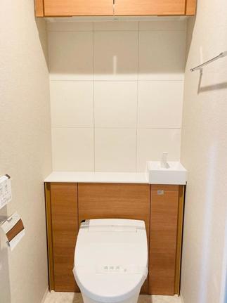 上品で落ちついたトイレ空間が誕生！
