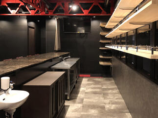 接客用の厨房空間