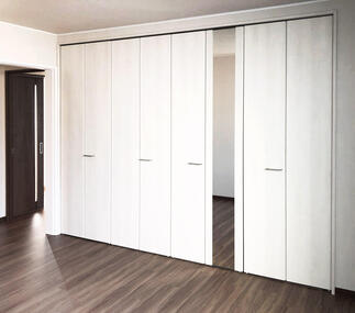 大きなクローゼットを設置した「洋室１」