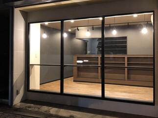 店舗カウンター